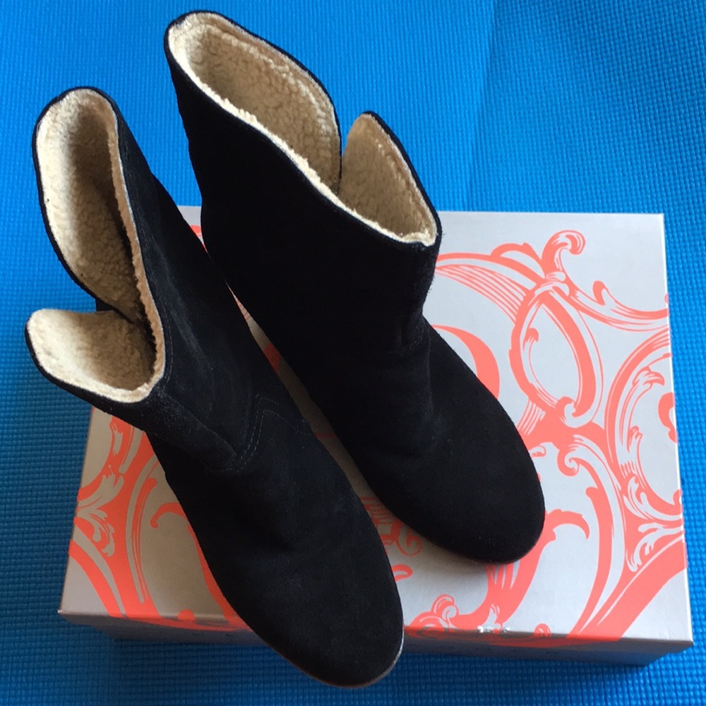 Kelsi Dagger boots